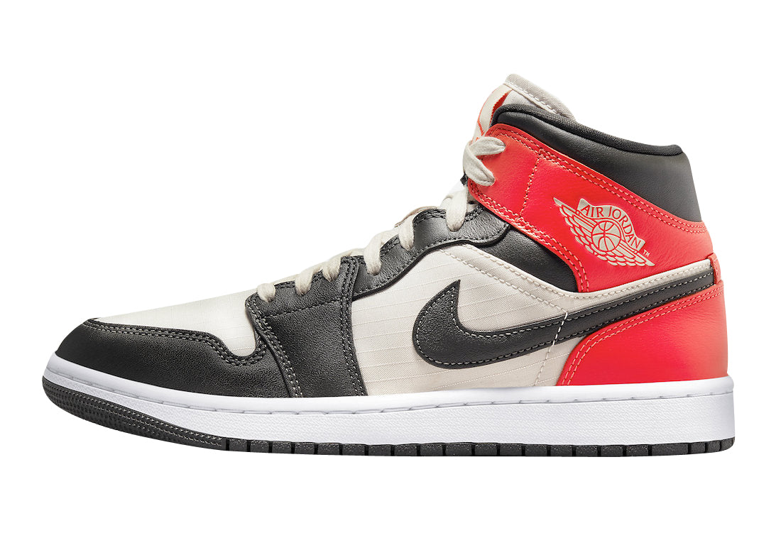 Air Jordan 1 Retro Mid SE ‘Newsprint’ (Womens)